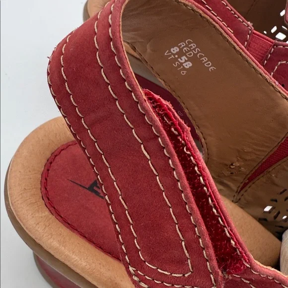 Earth Elegant Red Wedge leather Sandals women 8.5B casual office retro vacation - Picture 4 of 10
